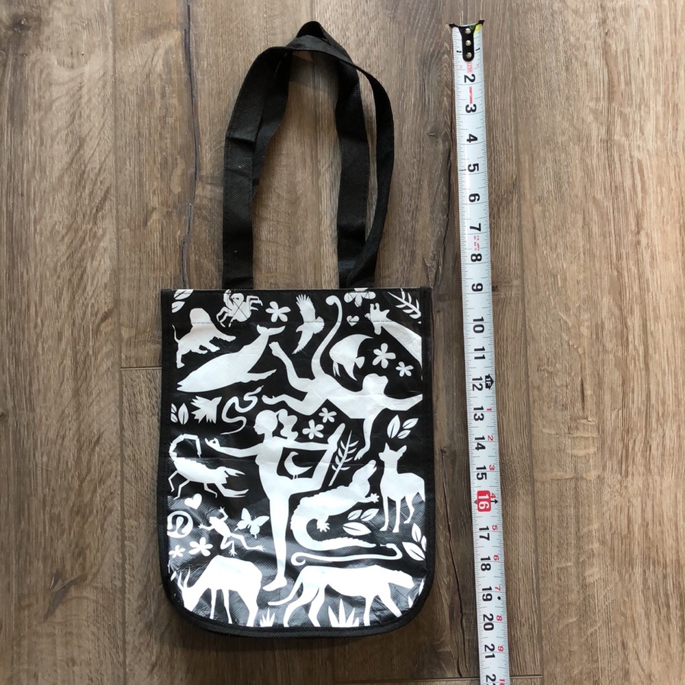 NEW! - LULULEMON Yoga YAMAS/NIYAMAS Reusable Shopping Bag Tote - Picture 10 of 10
